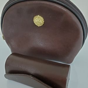 Medallion leather cosmetic bag set